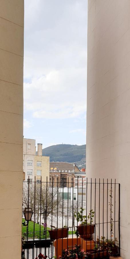 Apartamento Cá Güilu Oviedo Exterior foto